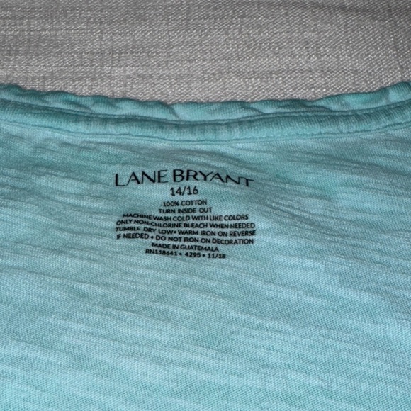 👚 Lane Bryant V-Neck Tee – Turquoise, Size 14/16 - Picture 4 of 6